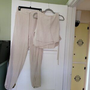 THE HANDLOOM Pant & Top Set